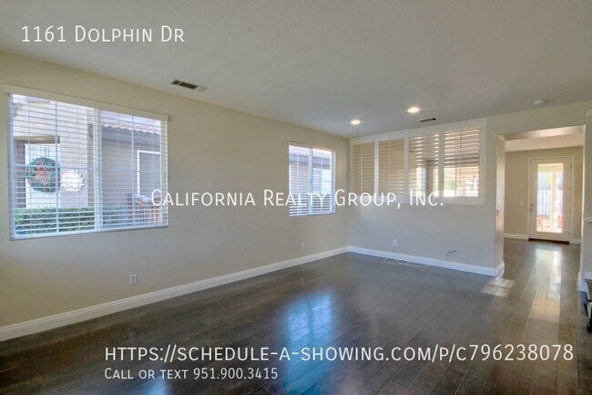 Building Photo - 1161 Dolphin Dr