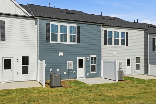 Building Photo - 1952 Dapple Dr