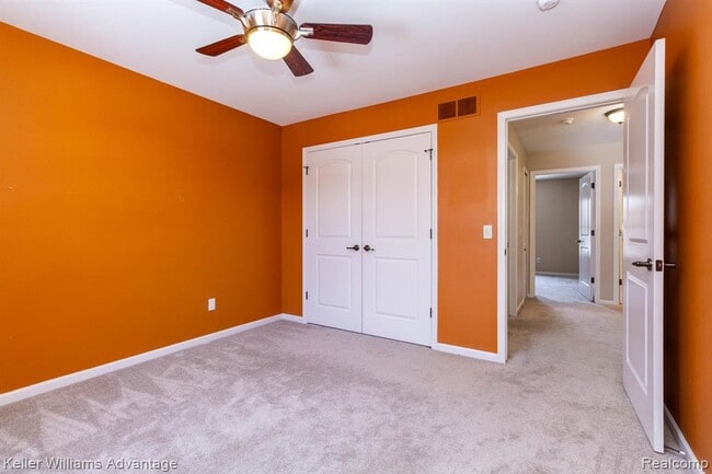 Building Photo - 24975 Bloomfield Ct