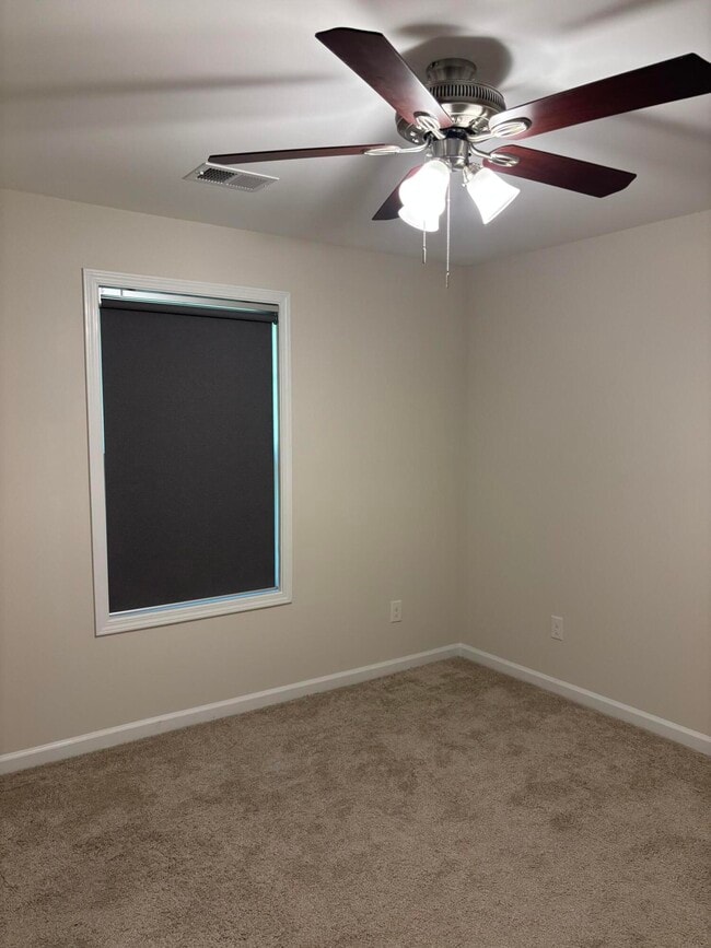 Building Photo - 2185 Stillpointe Dr