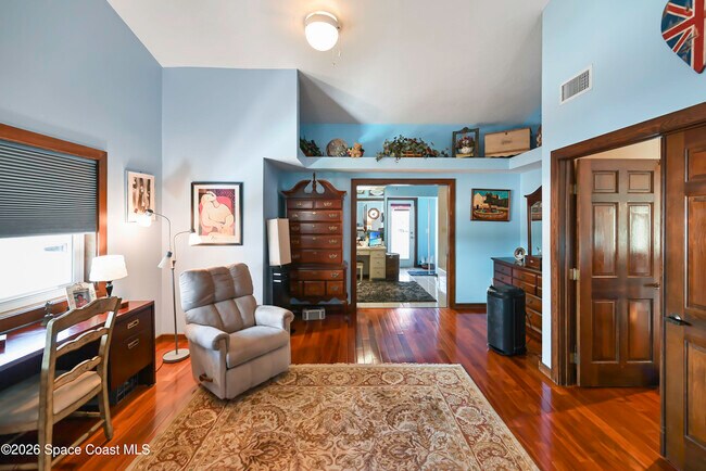 Building Photo - 2230 Sykes Creek Dr