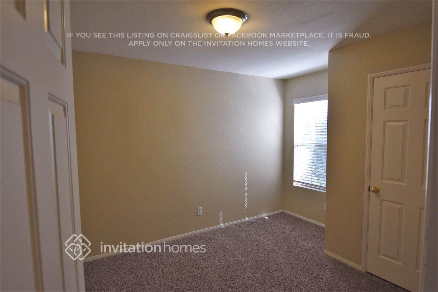 Building Photo - 7400 Nye Dr