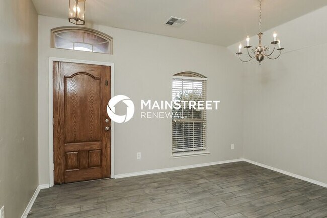 Building Photo - 3 Bedroom Pet-Friendly Home in Mustang, OK with Main Street Renewal