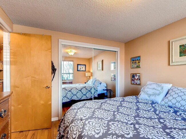 Building Photo - North Washington park one bedroom / one bath Apartment  for rent