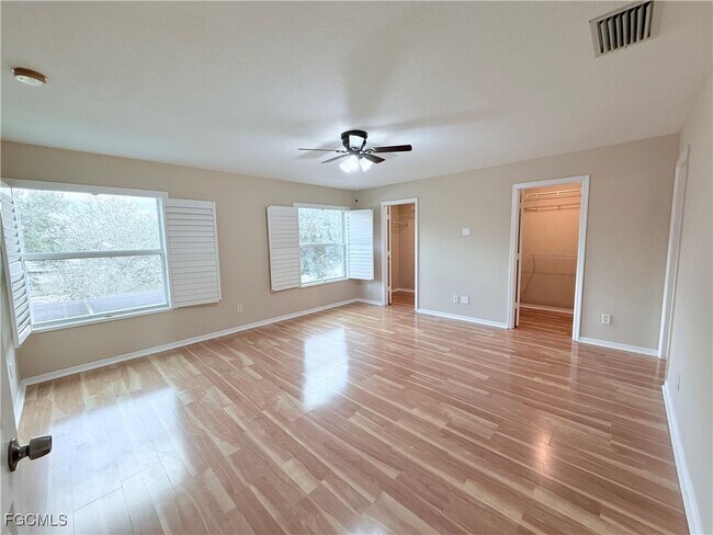 Building Photo - 8258 Silver Birch Way