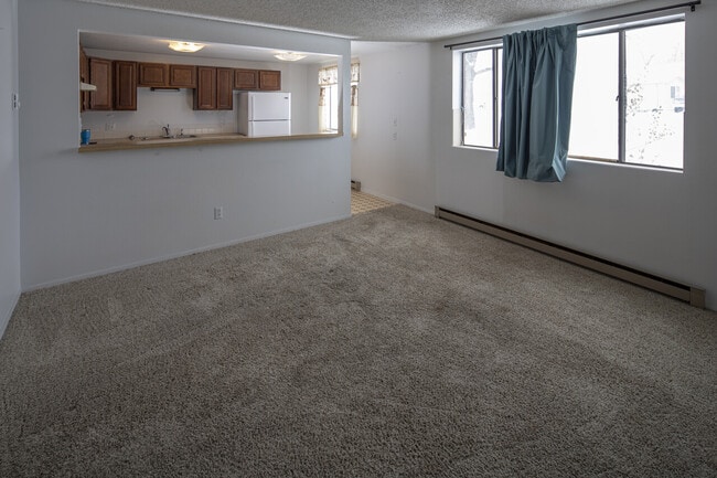 Building Photo - 132 Sunset Dr Greybull Apartments