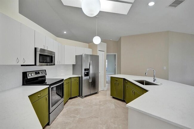 Building Photo - 7680 NW 23rd St