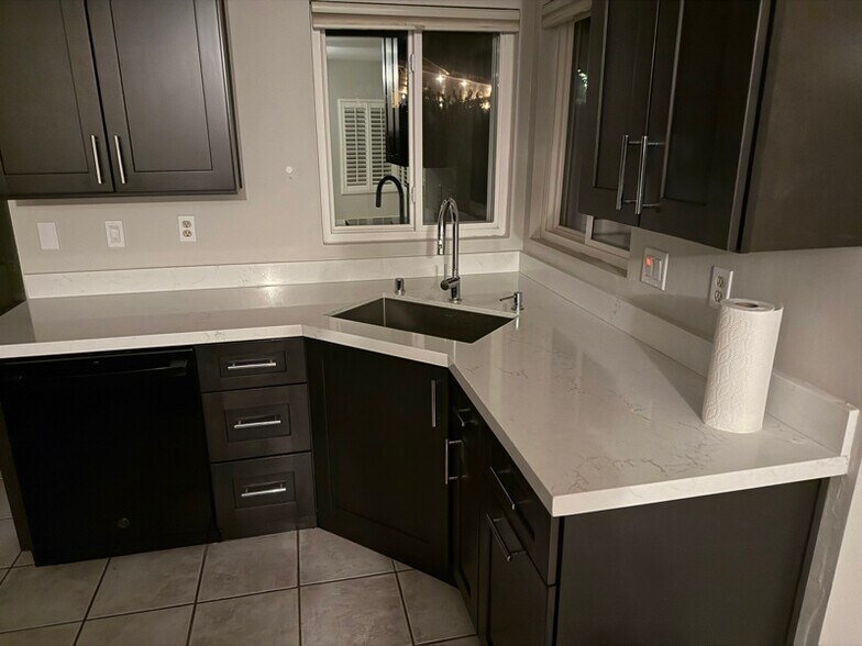 Building Photo - 13277 N 101st St