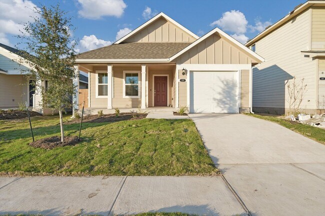 Primary Photo - 229 Trailside Ln