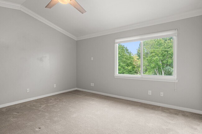 Building Photo - 3116 Brittany Pl
