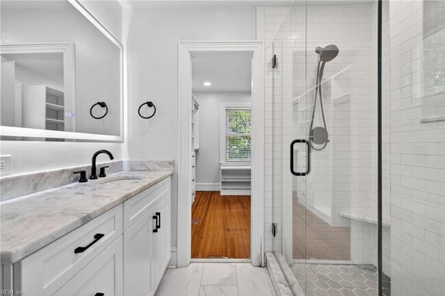 Building Photo - Charming 4-Bedroom Home in the Heart of Colonial Place
