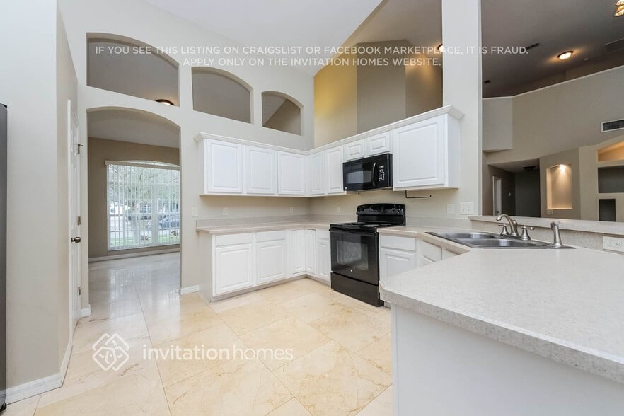 Building Photo - 12809 Spurrier Ln