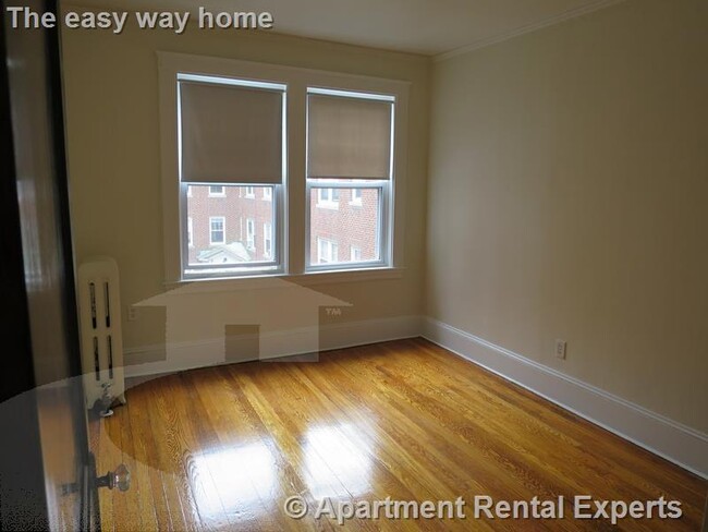 Building Photo - 157 Summer St