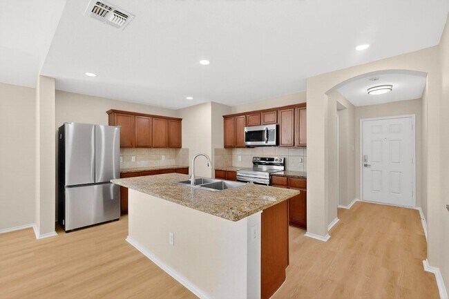 Building Photo - 1406 Cedar Hollow Dr