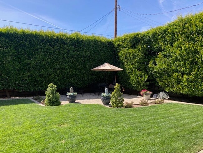 Building Photo - Rare Willow Glen Gem: Spacious 4BR Family Compound on a 9,000+ Sq. Ft. Lot