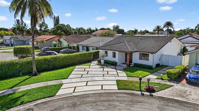 Building Photo - 13280 SW 39th Terrace