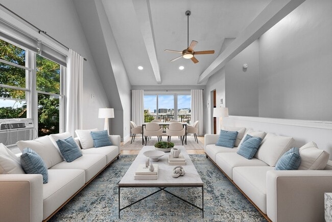 Building Photo - 11 Thomas Pk