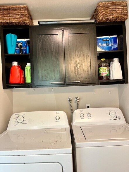 Building Photo - 1526 192nd St SE