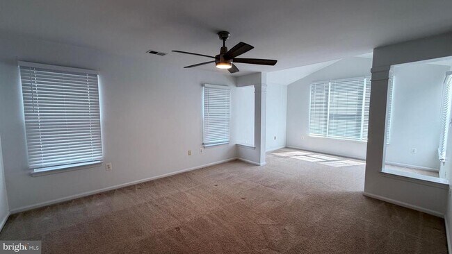 Building Photo - 20965 Kittanning Ln