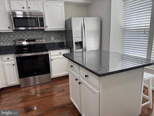 Building Photo - 13937 Winding Ridge Ln