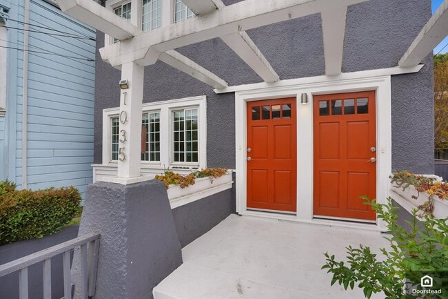 Building Photo - 1035 63rd St