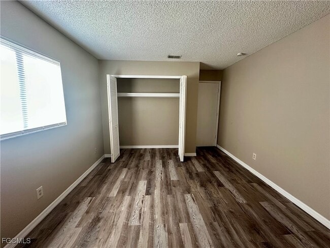 Building Photo - 829 Gleason Pkwy