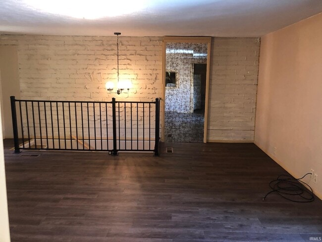 Building Photo - 1140 N Diamond Point Ct