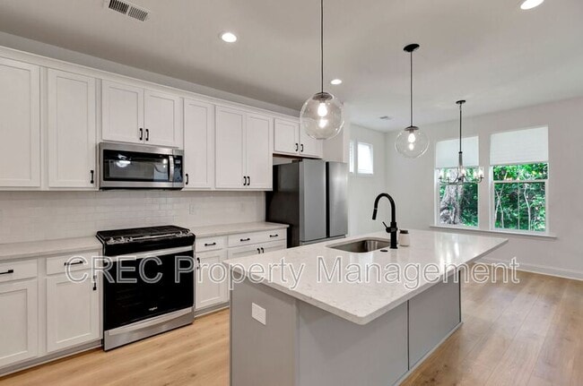 Building Photo - 251 Claret Cup Wy