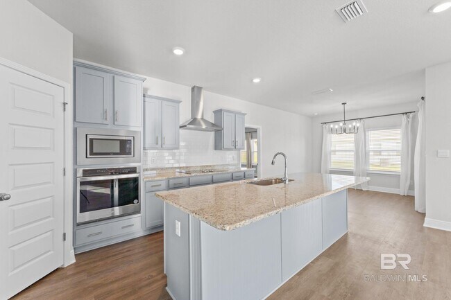 Building Photo - 21121 Yosemite Blvd