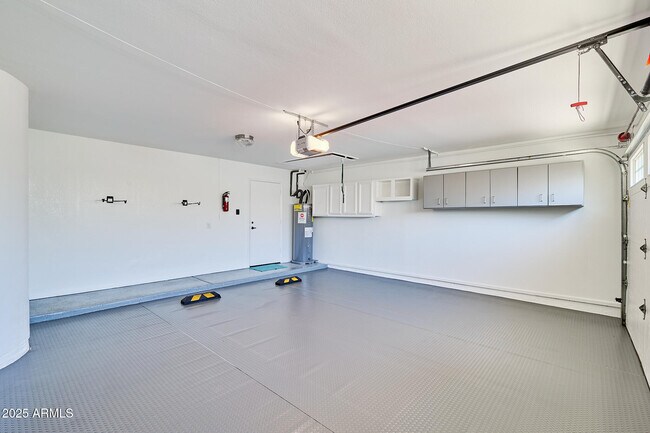 Building Photo - 5336 N 25th St