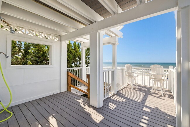 Building Photo - 38 White Cliffs Blvd