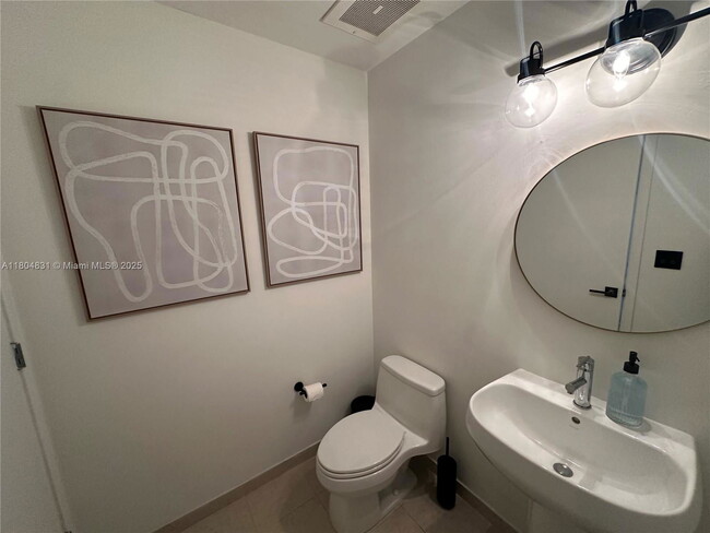 Building Photo - 3301 NE 1st Ave