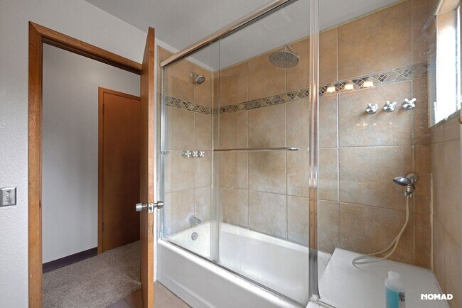 Building Photo - Charming 3BR House in Fort Collins