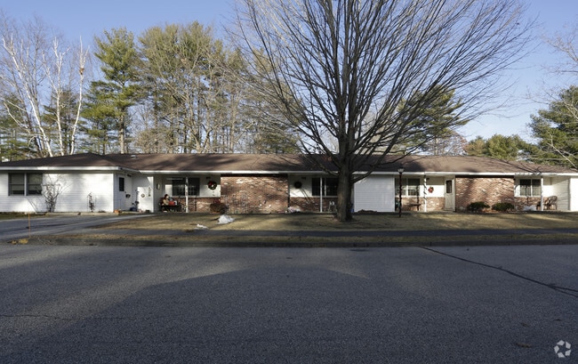 Building Photo - Pleasantwood Estates