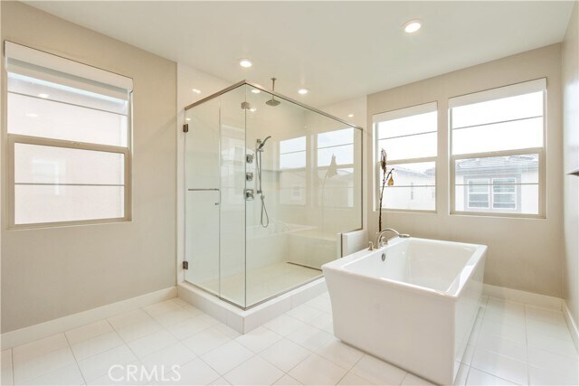 Building Photo - 104 Turnstone