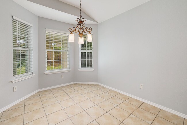 Building Photo - Avery Ranch Dime!