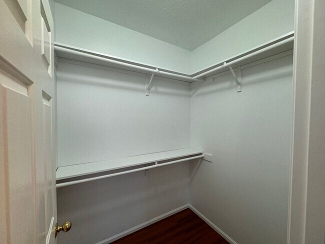 Building Photo - Beautiful 3 Bedroom In Eugene MOVE IN SPECIAL $300 off 1st month rent