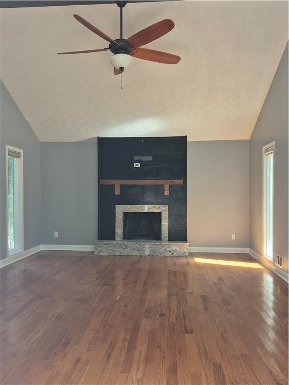 Building Photo - 735 Chickadee Ct SW