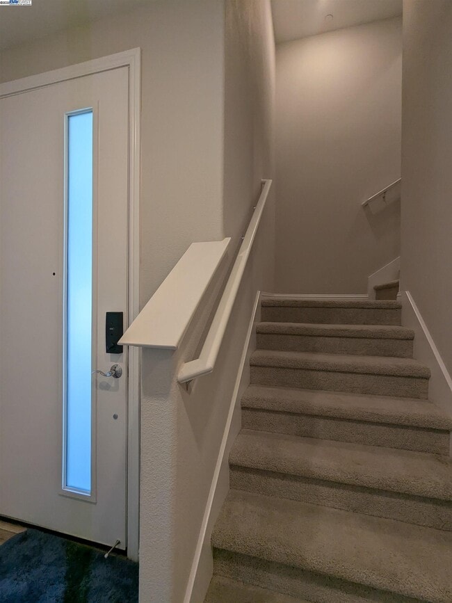 Building Photo - 5840 Virtual Ln