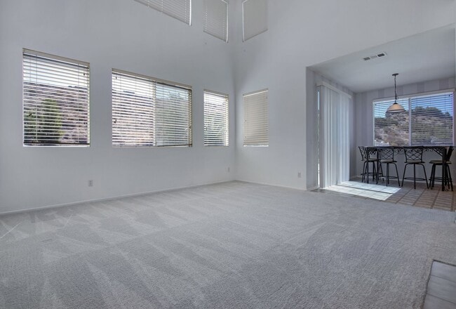 Building Photo - 34122 Courtney Terrace