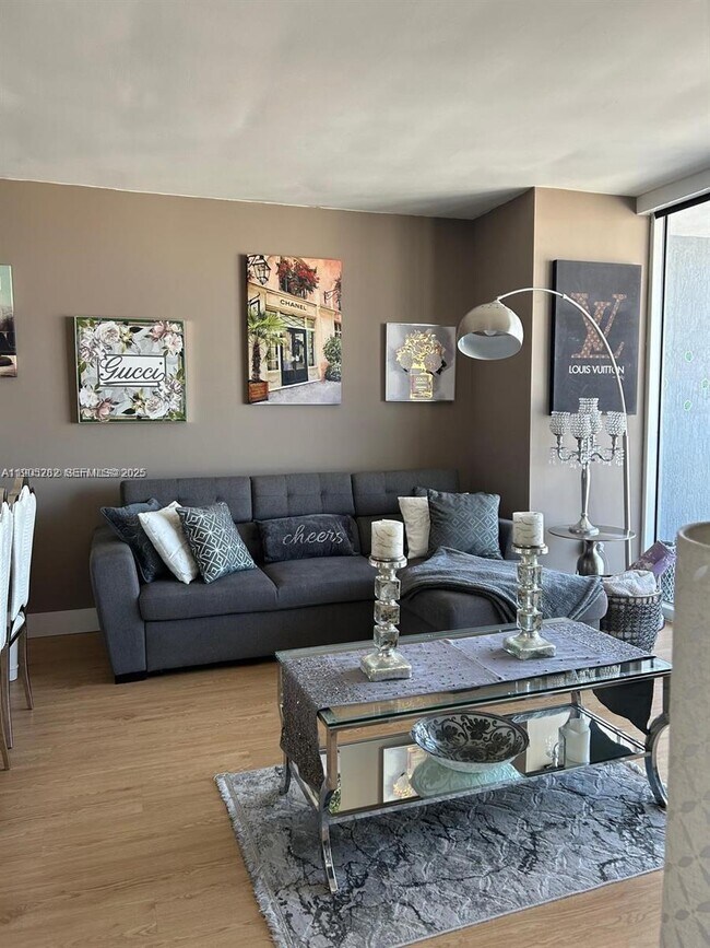 Building Photo - 50 Biscayne Blvd