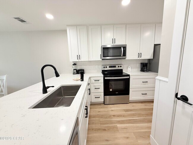 Building Photo - 520 Richard Jackson Blvd