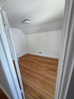 Building Photo - 403 W Eleventh St