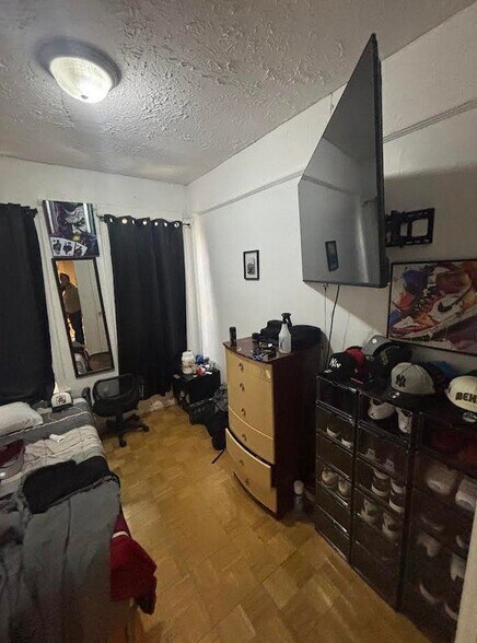 Building Photo - 38 Lincoln Ave