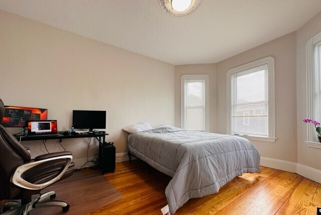 Building Photo - 74 Marine Rd