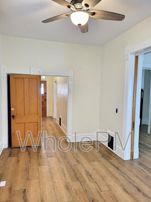 Building Photo - 721 Elati St