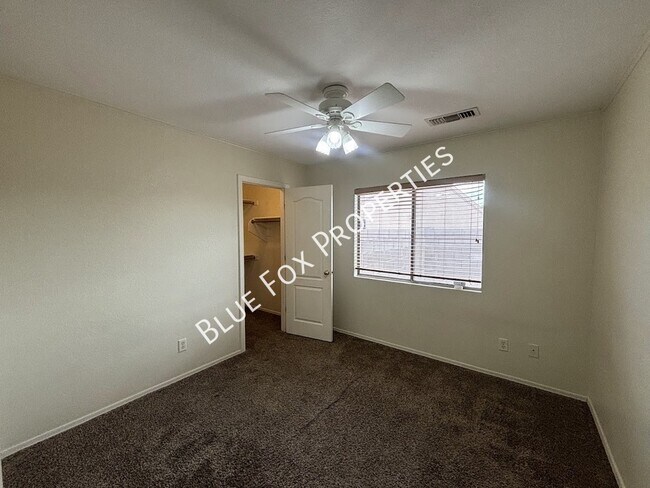 Building Photo - 3149 S Quinn Dr
