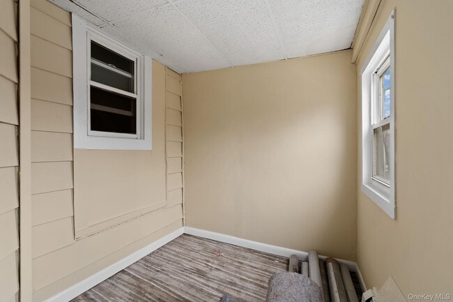 Building Photo - 61 Overlook Pl