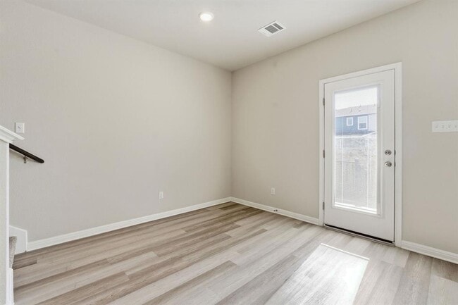 Building Photo - 104 Texas Agate Dr