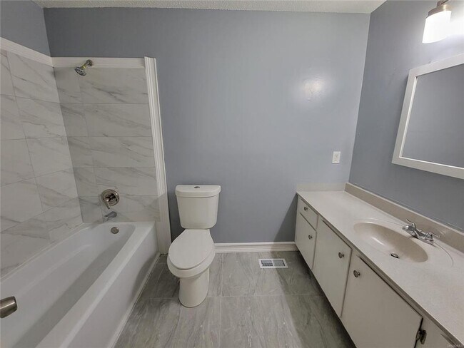 Building Photo - Section8 Accepted